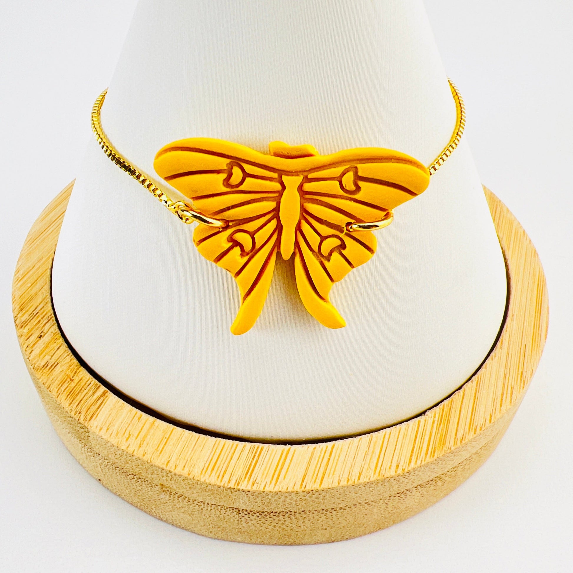 Moon Moth Adjustable Chain Bracelet