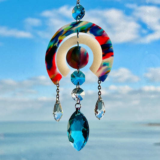Suncatchers Marbled Watercolors & White Glitter - Aqua Acccents Circle Cutout Suncatcher