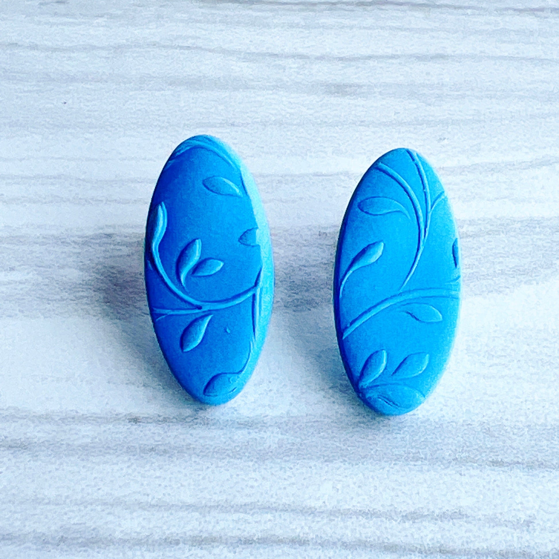 Earrings Blue Oval Floral Embossed Stud Earrings