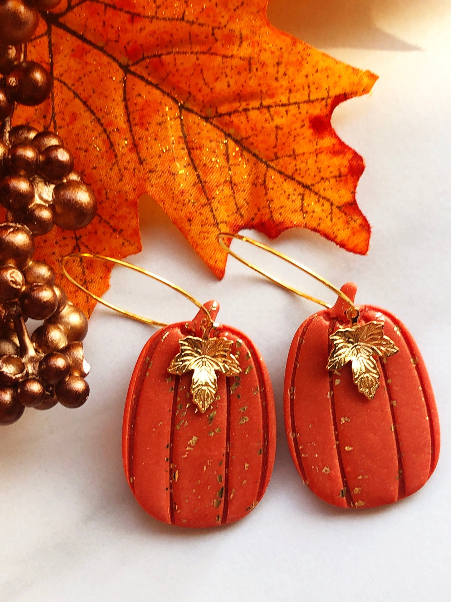 Earrings Hazan - Tall Orange Pumpkin with Gold Maple Leag Charm Hoop Earrings