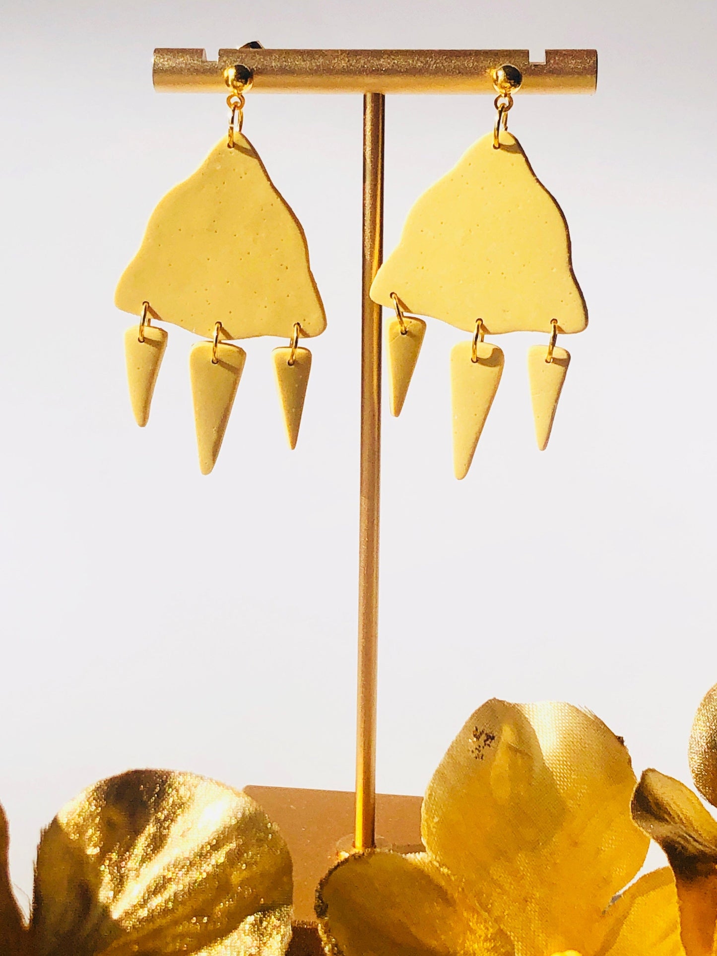 Earrings Apricity Apricity Yellow Polymer Clay Traingle Earrings, Gold & Yellow Earrings