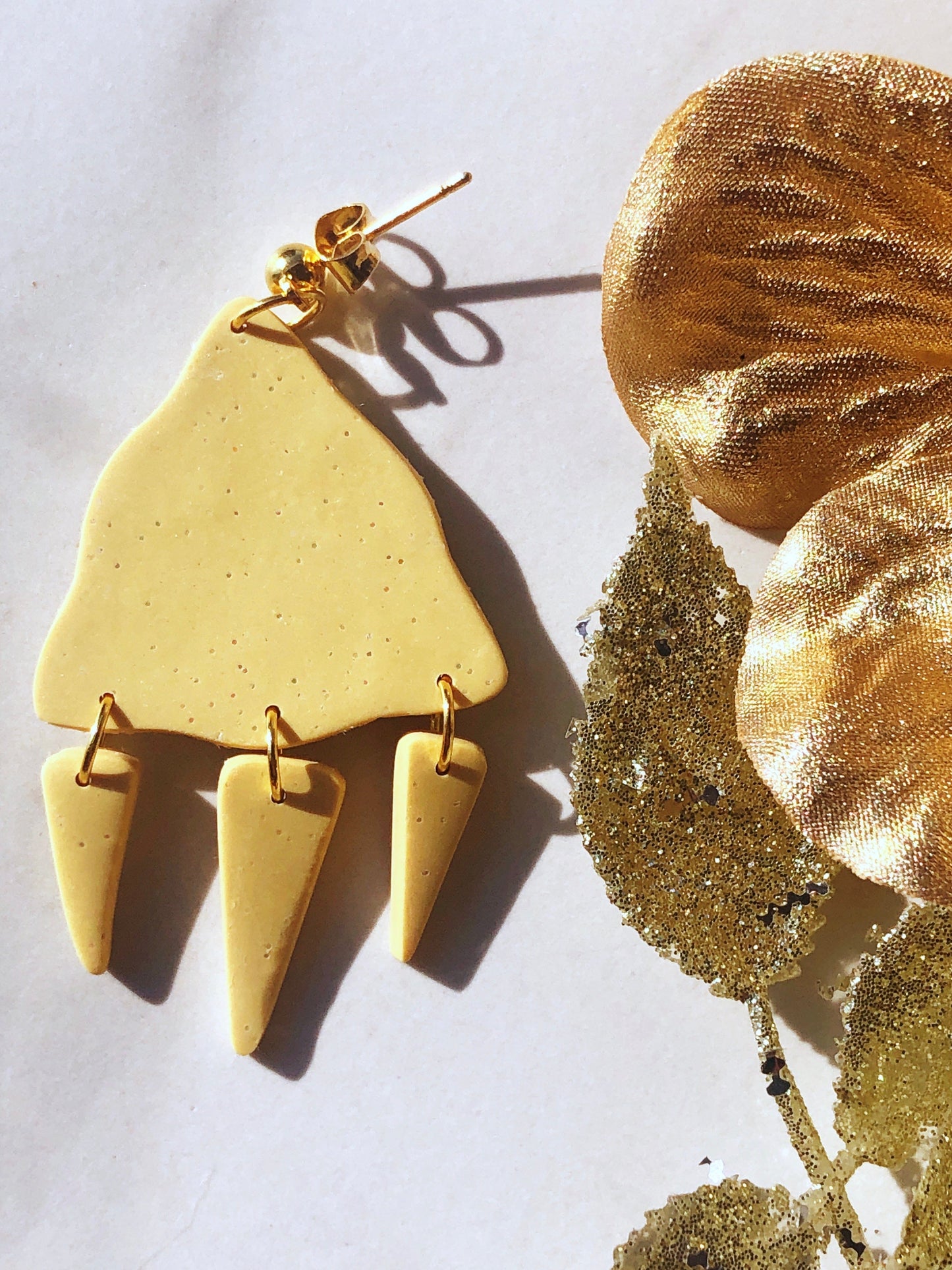 Earrings Apricity Apricity Yellow Polymer Clay Traingle Earrings, Gold & Yellow Earrings