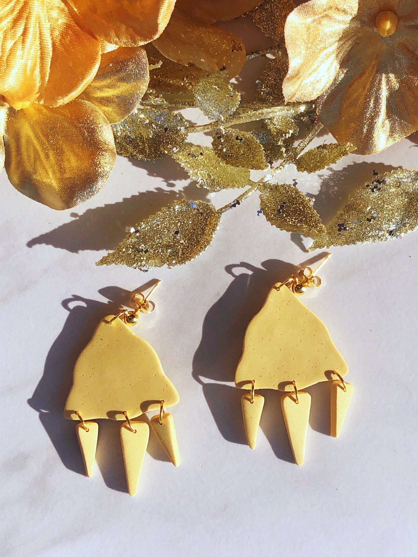 Earrings Apricity Apricity Yellow Polymer Clay Traingle Earrings, Gold & Yellow Earrings