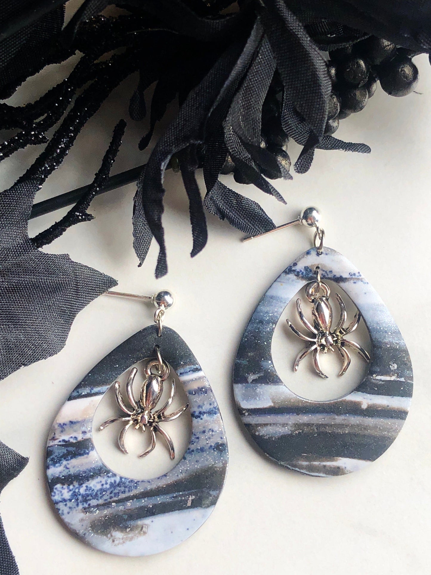 Earrings Arana Marbled Silver Polymer Clay Earrings and Silver Spider Charm