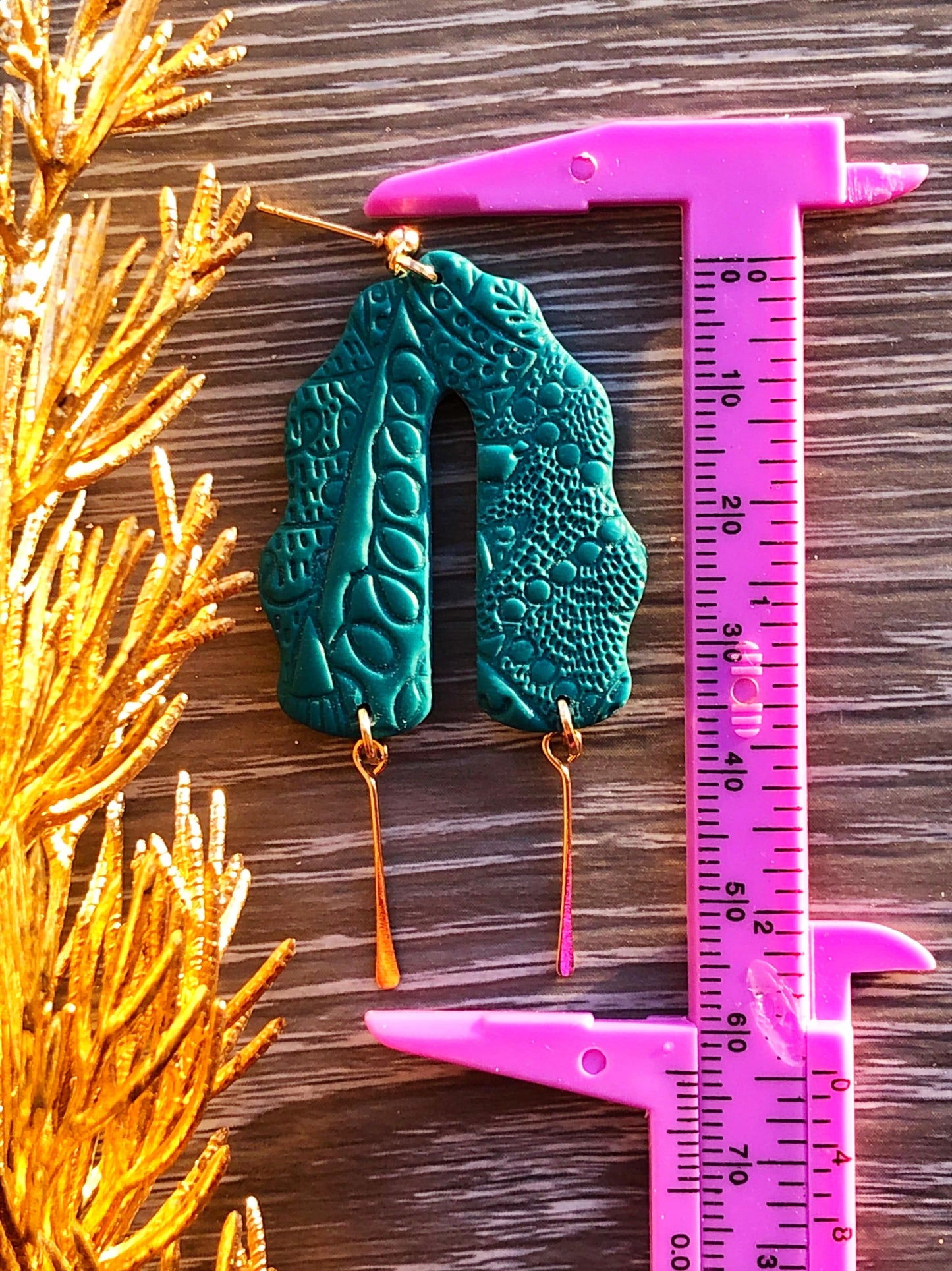 Earrings Evie - Pine Scalloped Arches with Gold Paddle Pin Dangles