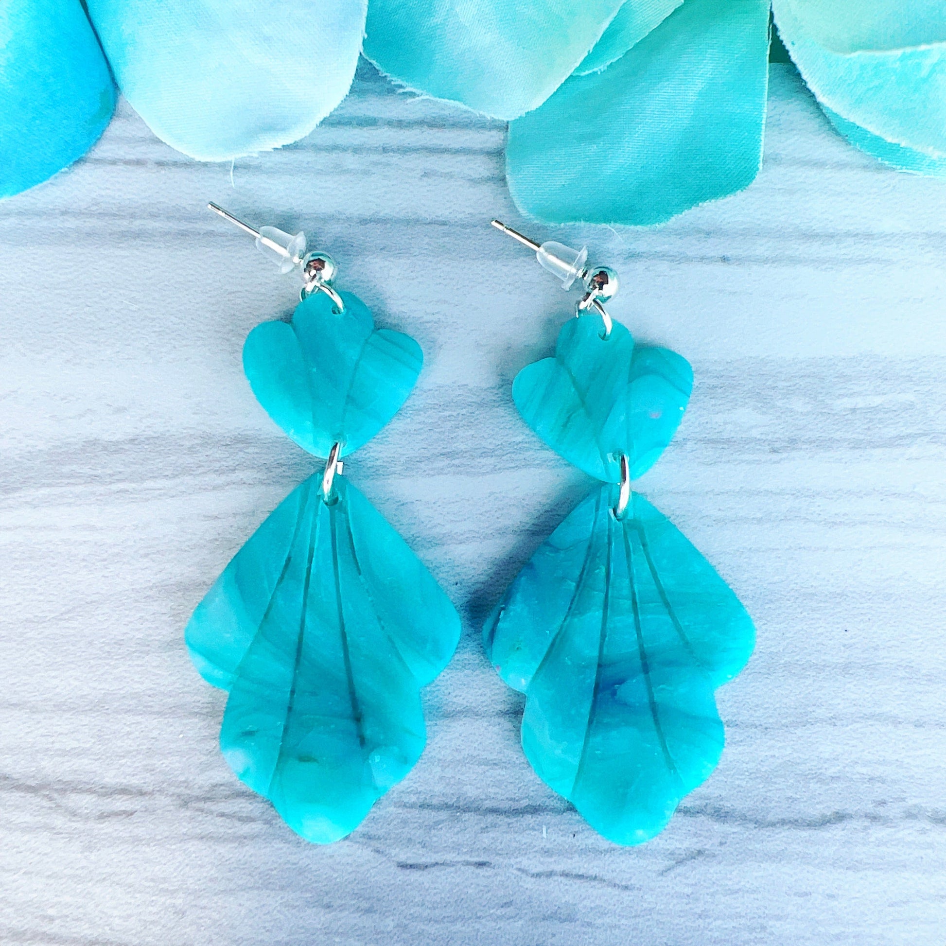 Earrings Marin - Marbled Semi-Translucent Aqua Petal Earrings