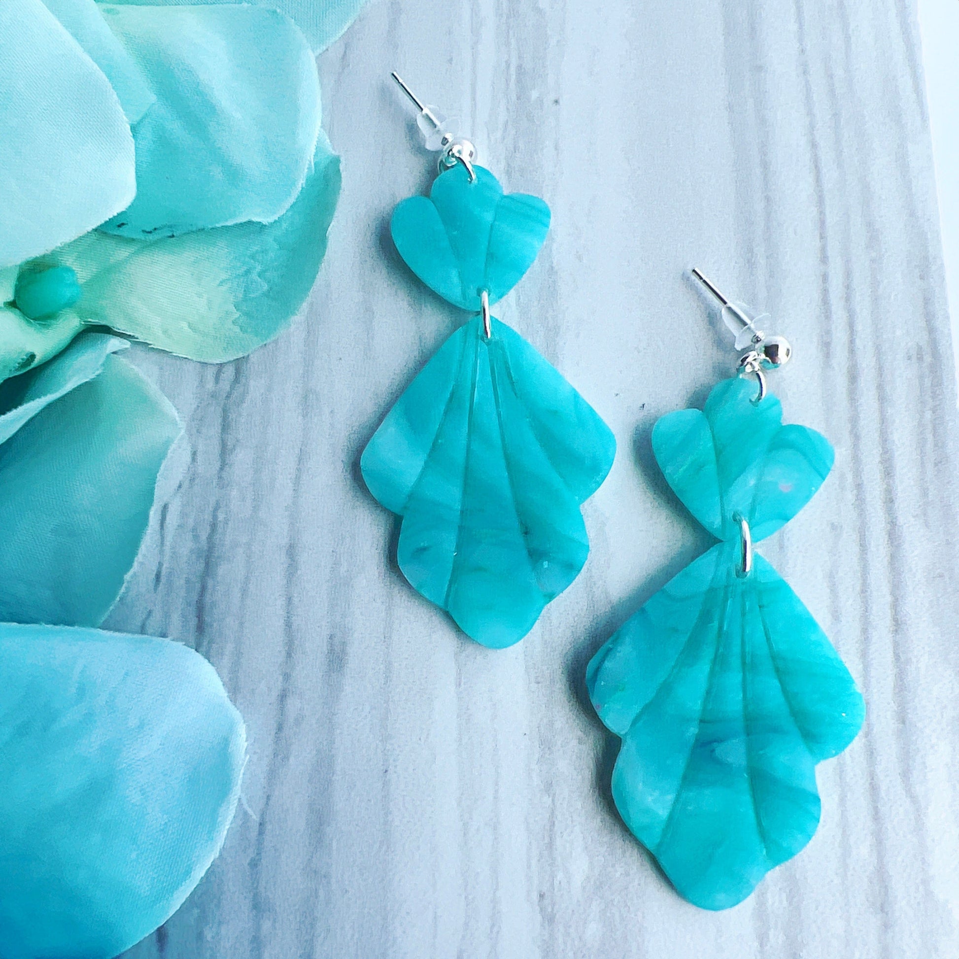 Earrings Marin - Marbled Semi-Translucent Aqua Petal Earrings