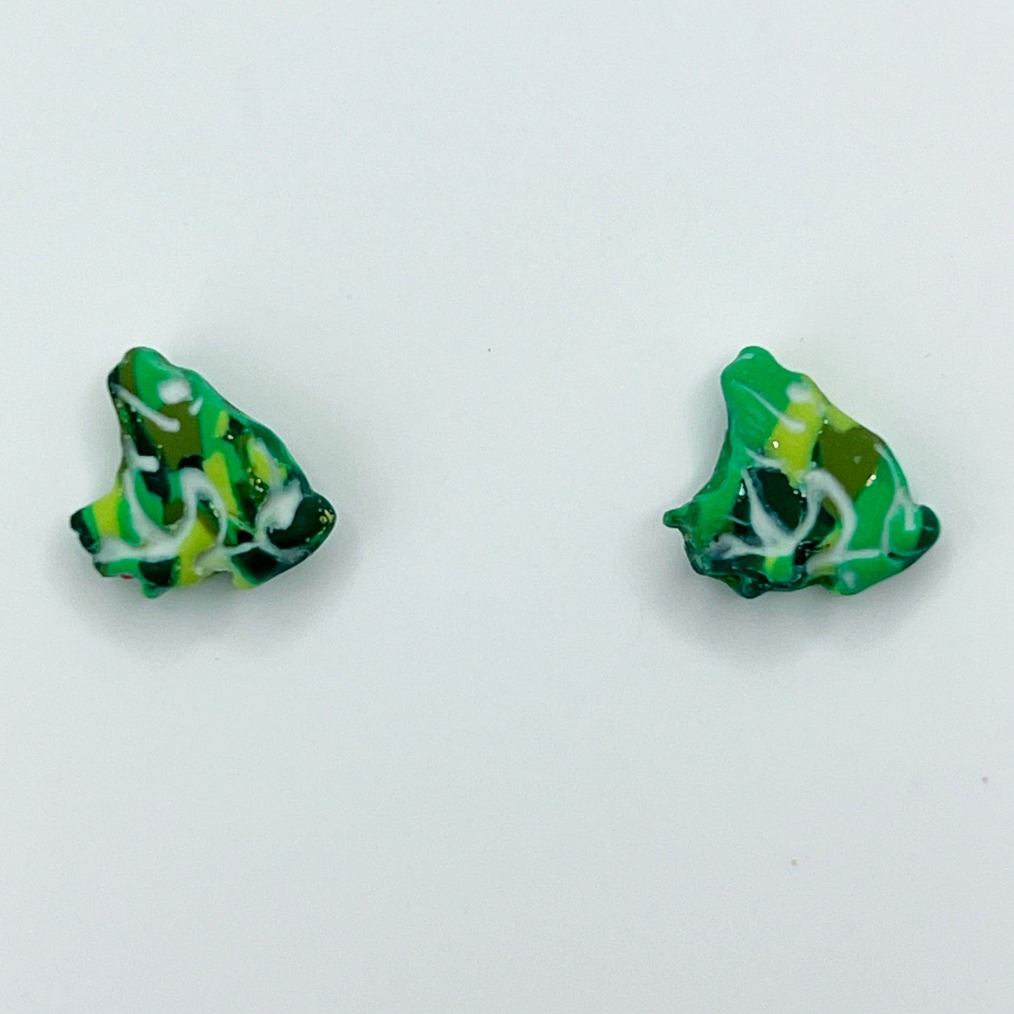 Earrings Camouflage Frog Stud Earrings – Titanium Posts