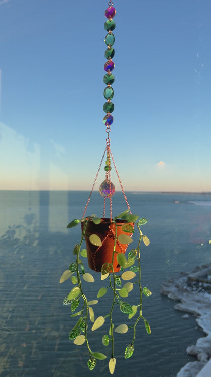 Leafy Plant Suncatcher with Glass Prisms & Spinner