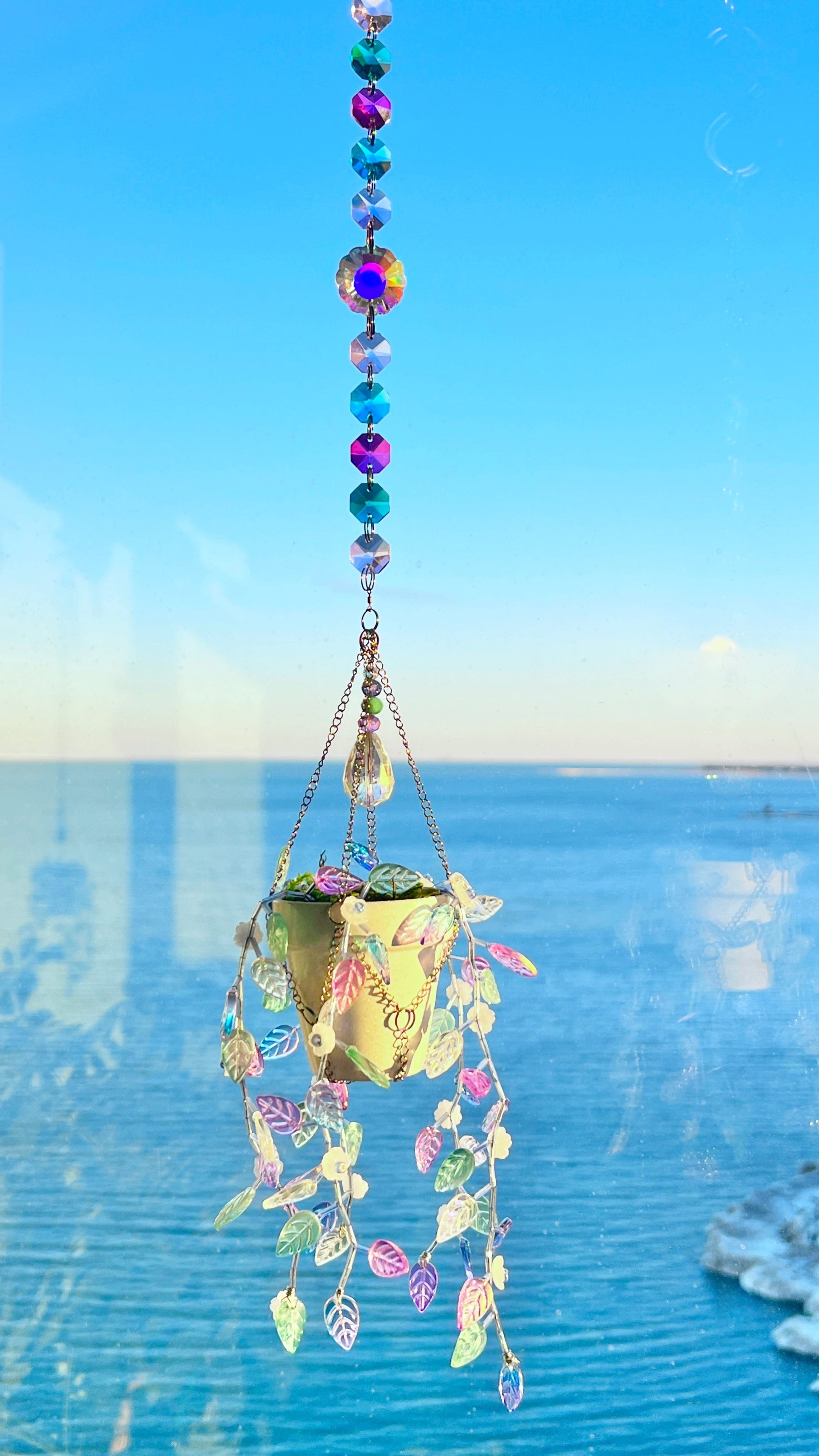 Suncatchers Floral Leafy Plant Suncatcher with Glass Prisms & Spinner