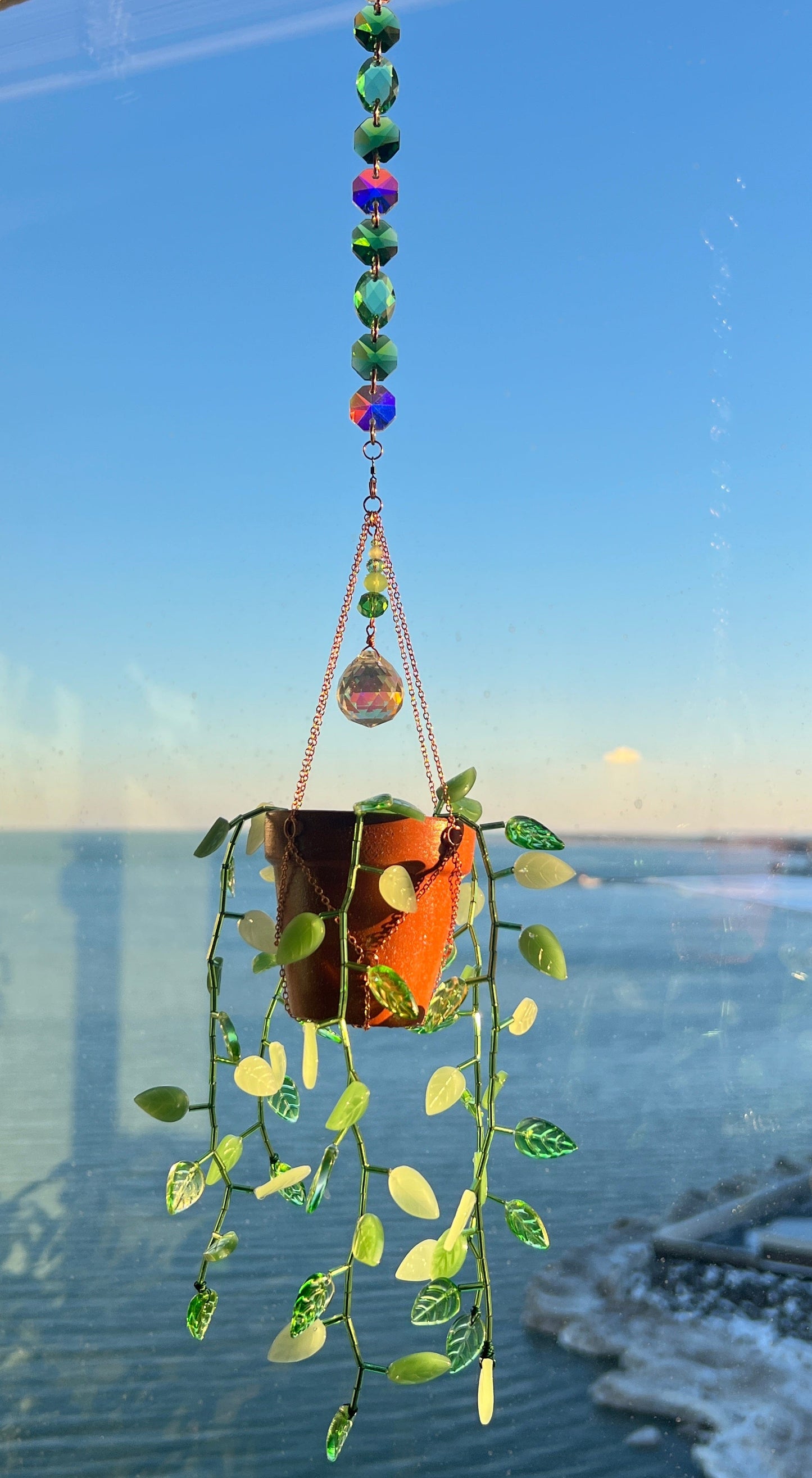 Suncatchers Leafy Plant Suncatcher with Glass Prisms & Spinner