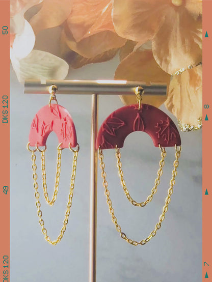 Maple - Orange Leaf Embossed Arch with Dangling Gold Chain