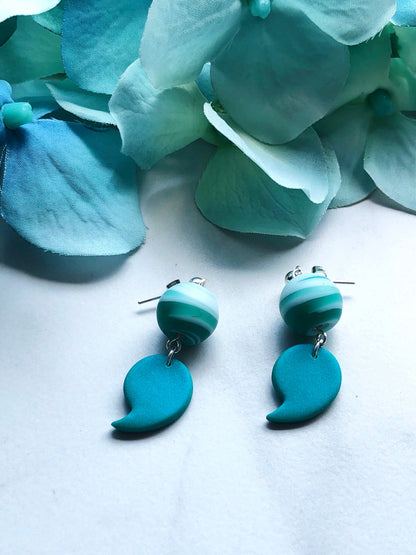 Earrings Aqua Glass Bead Semi-Colon