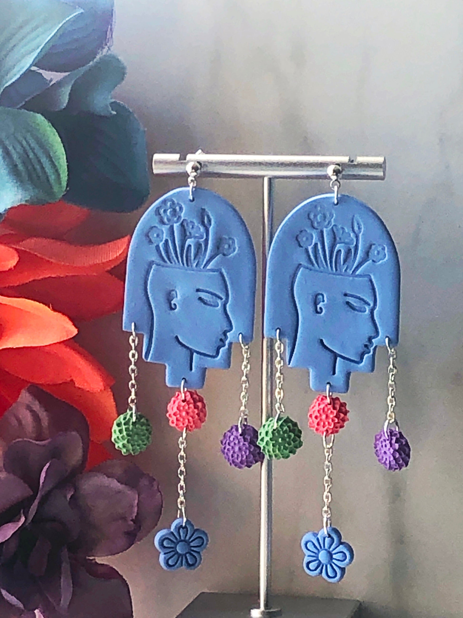 Earring Blooming Mind - Blue Tiered Arch with Dangling Flower Earrings