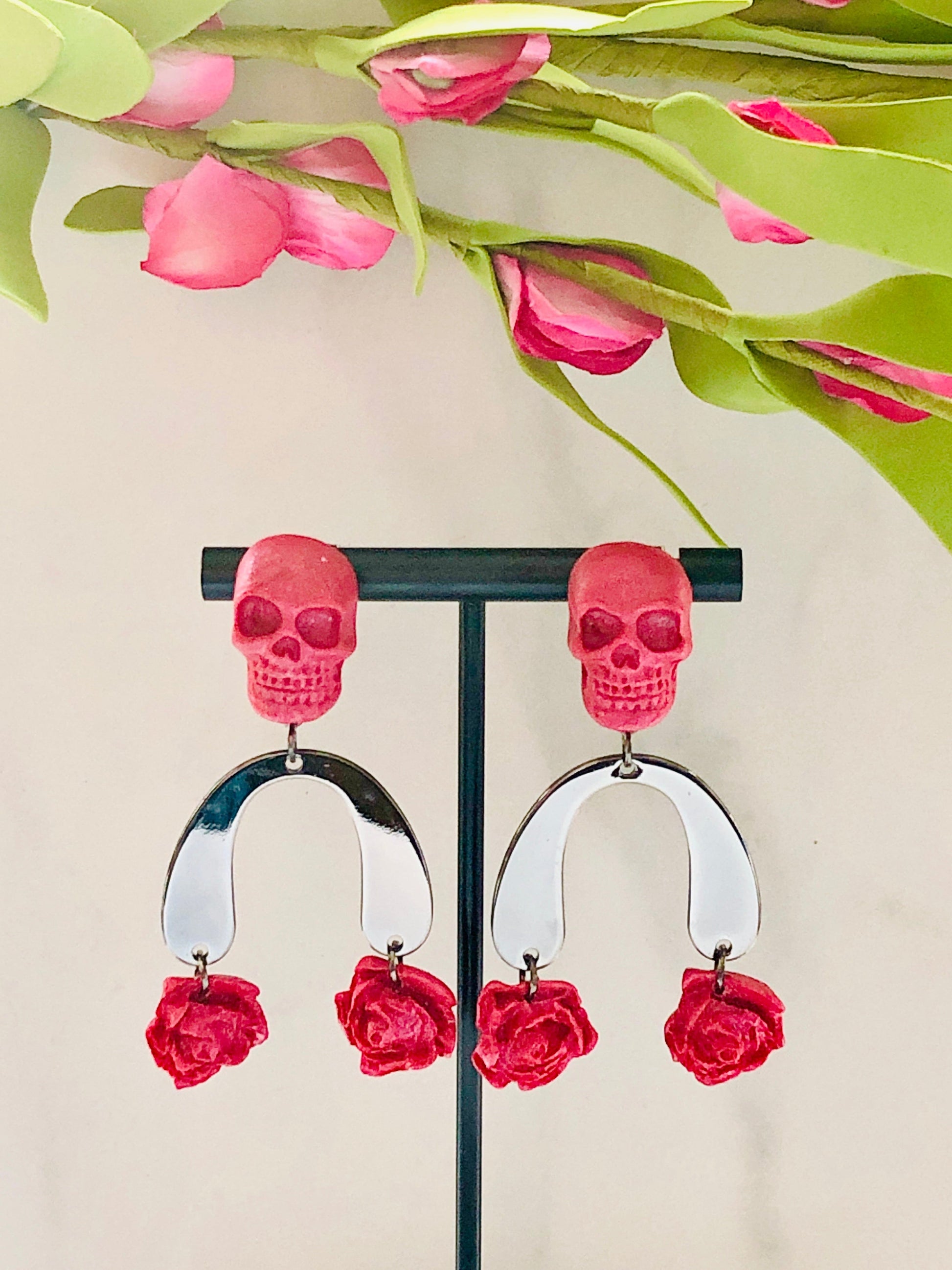 Earrings Lynx - Clay Skull Studs with Metal Arch & Clay Roses
