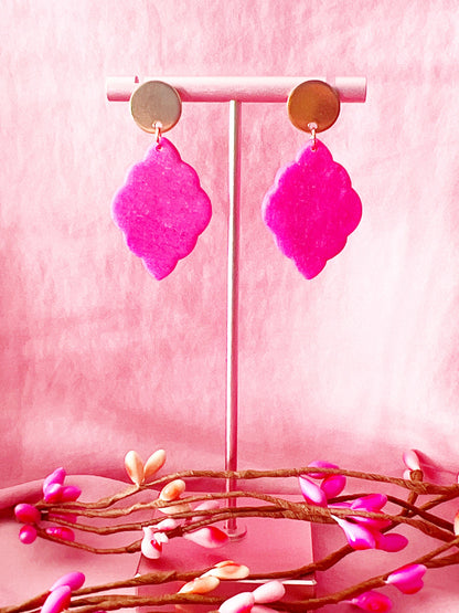 Earrings Aurora - Rose Gold Circle Post with Pink Scalloped Diamond