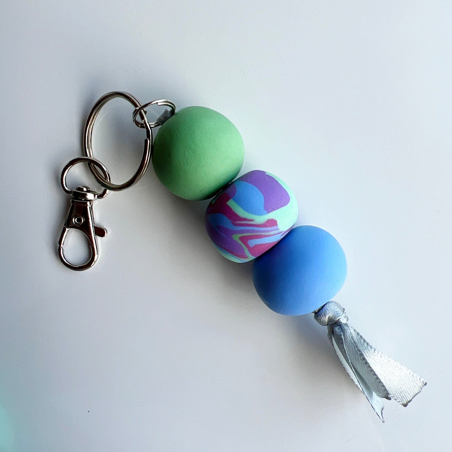 Keychains Marbled Green/Purple/Pink/Blue Beaded Clay Keychain with Ribbon, Lobster Claw, Swivel Hook